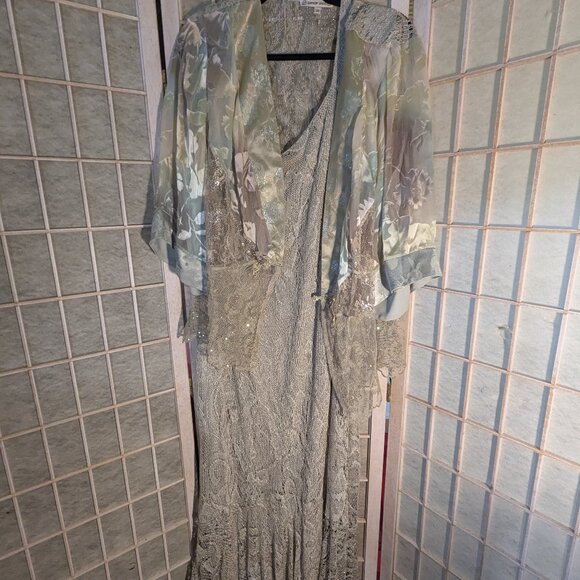 Spencer Alexis 2X Dress with shawl - Picture 2 of 3